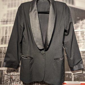 Tuxedo style blazer with satin lapel S/M